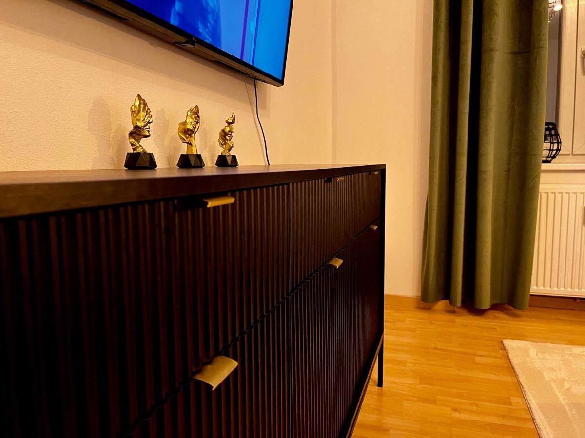 Comfy & Warm City Apartment - Self Check-In Грац Екстер'єр фото