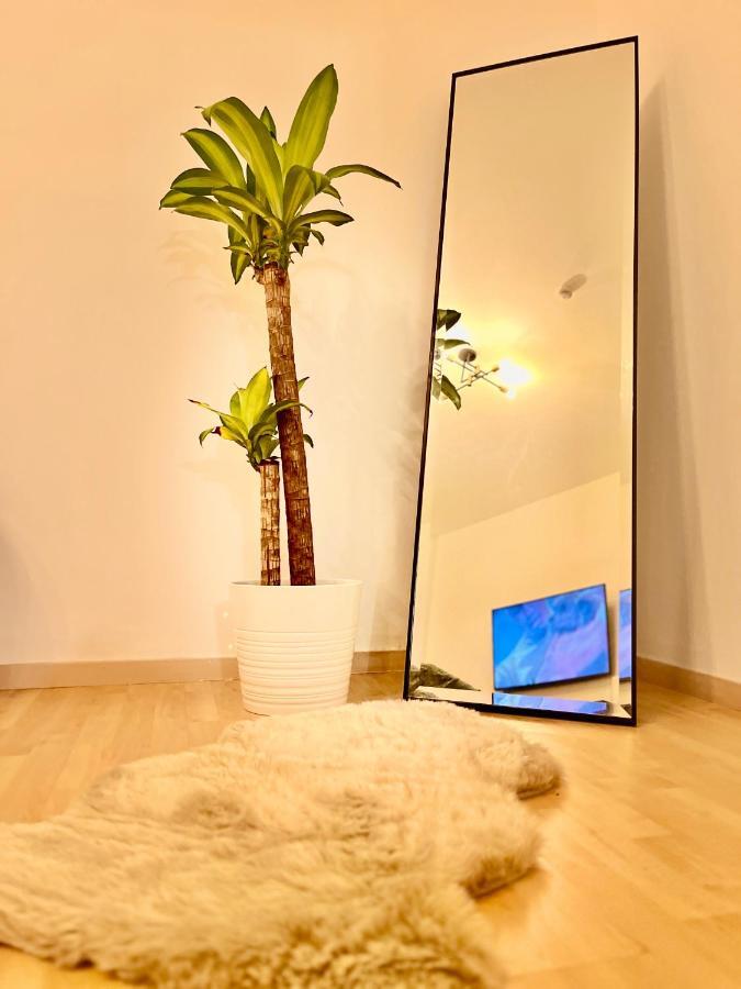 Comfy & Warm City Apartment - Self Check-In Грац Екстер'єр фото